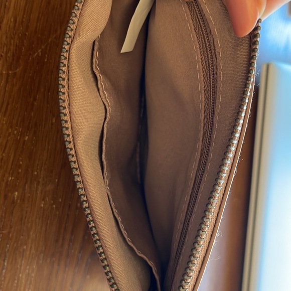 Ruff Hewn Rose embellished wristlet - Picture 5 of 5